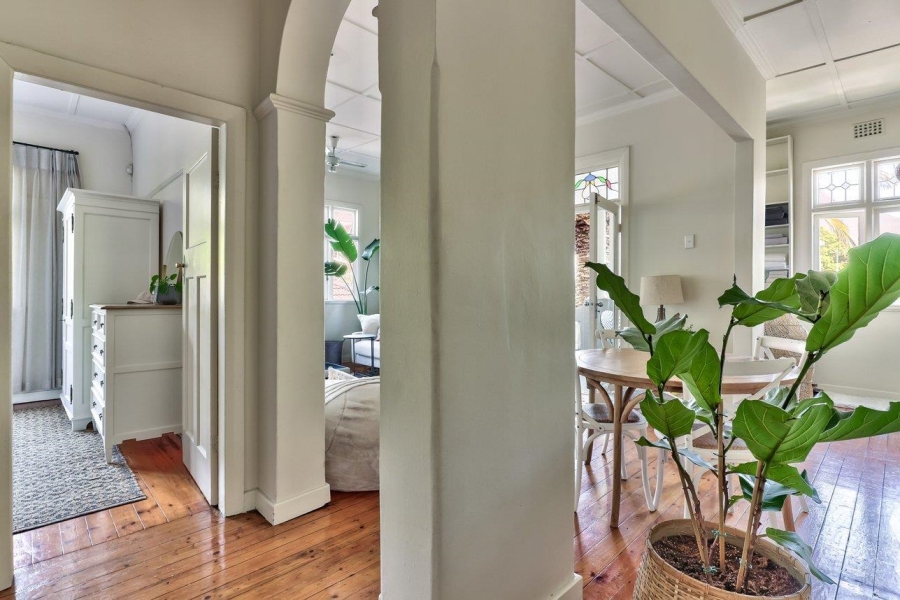 To Let 2 Bedroom Property for Rent in Vredehoek Western Cape